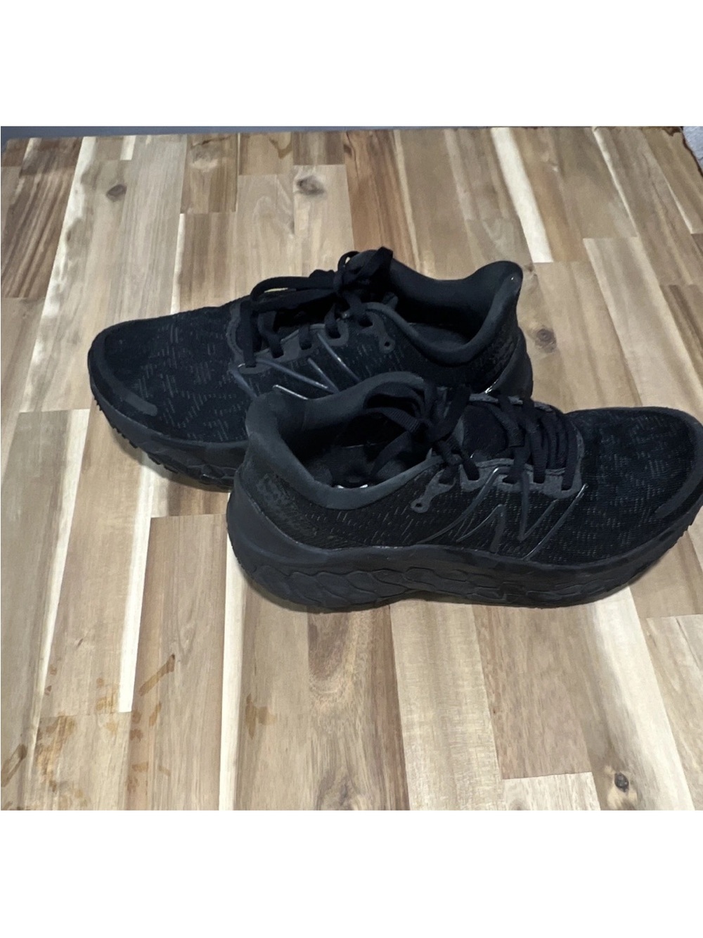 New Balance All-Black Casual Running Sneakers - Picture 5 of 5
